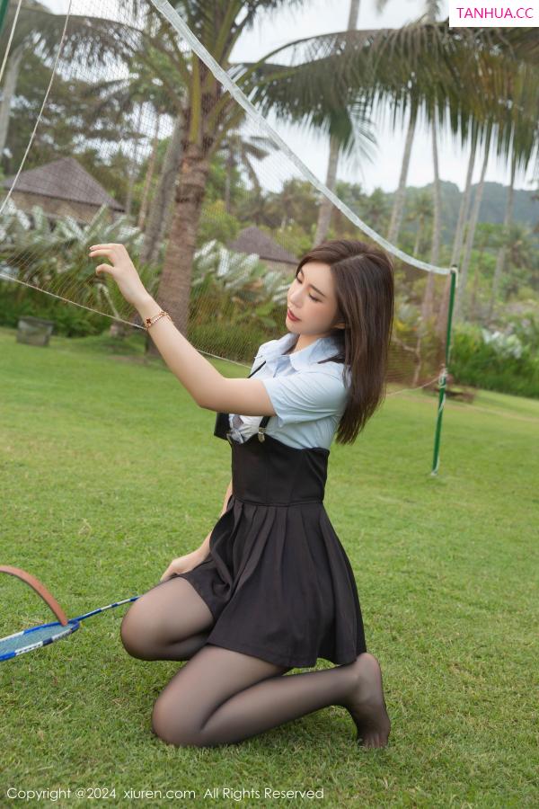 綺裡嘉 绮里嘉 [XiuRen]高清写真图 2024.06.25 No.8752 绮里嘉ula 海边沙滩第5张图片